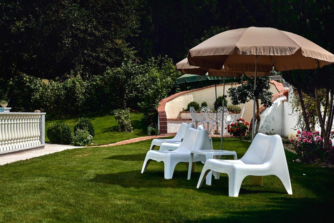 Hotel Garni Tannenhof Flachau Bagian luar foto